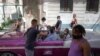 El regreso de los turistas después de la reapertura de fronteras no fue como esperaba el gobierno. (REUTERS/Alexandre Meneghini)