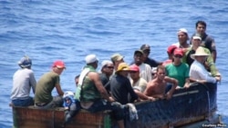 Cada vez mayor la cifra de cubanos que abandonan la isla  Cada vez mayor la cifra de cubanos que abandonan la isla