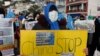 Una protesta cerca del consulado chino en Estambul exige a China cesar el trabajo forzoso de la minoría musulmana uigur, el 10 de febrero de 2021. (AP/Mehmet Guzel).