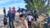 Migrantes cubanos llegan a Duck Key, en el sur de Florida. (Foto: Twitter/@DavidGoodhue)