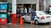 Imagen de archivo de una gasolinera en La Habana / Foto: Ernesto Mastrascusa (EFE)