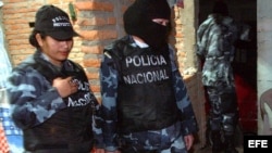 Foto de archivo de policías hondureños.