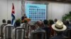 El canciller cubano Bruno Rodríguez habla con diplomáticos extranjeros en La Habana, Cuba, el miércoles 10 de noviembre de 2021. (AP Foto/Ramón Espinosa)
